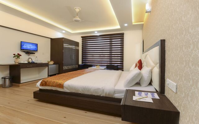 Hotel Heaven Resorts