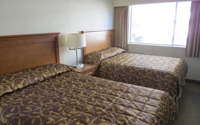 Oceanside Hotel