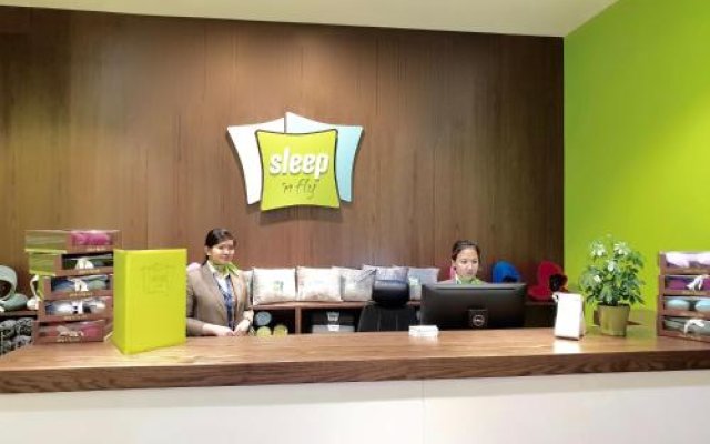 Sleep 'n fly Sleep Lounge & Showers, D-Gates Terminal 1 - TRANSIT ONLY