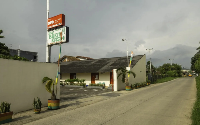 OYO 2900 New Bukit Kasih