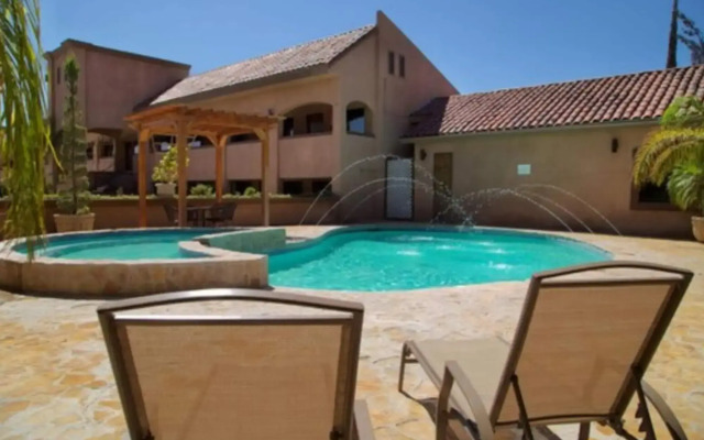 Estancia Inn
