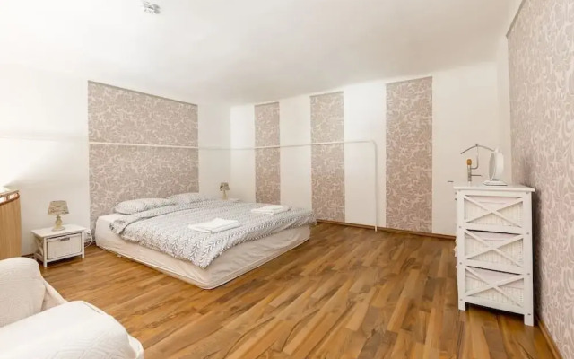 Hunyadi 3 Apartment