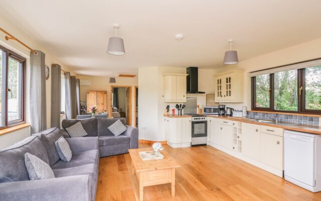 Cherry Tree Lodge