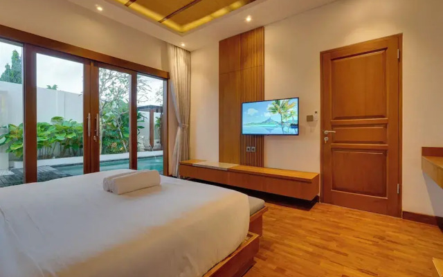 Villa Taman Seminyak Suite 01