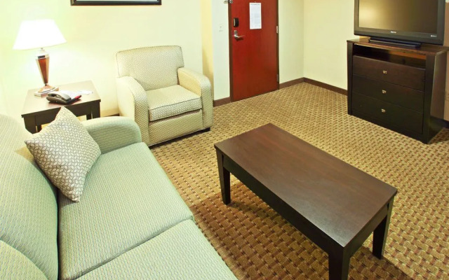 Hyatt House Bentoville / Rogers