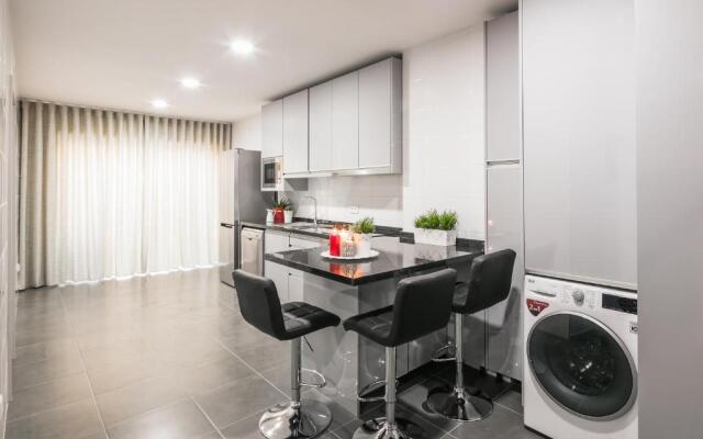 Camarinha Oporto Apartments