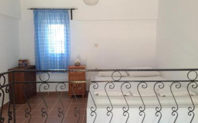Nefeli Apartments