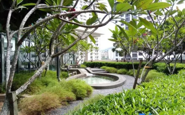 Ooak Suites | Mont Kiara | Mall | Babycot | 4 Pax
