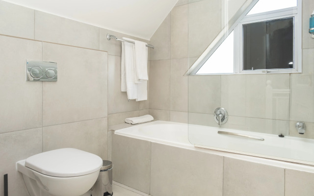 Bantry Bay Suite Hotel
