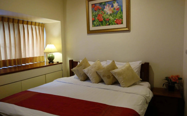 Smile Society Boutique Hostel
