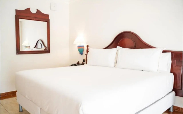 Senator Puerto Plata Spa Resort (ex Riu Bachata Club Hotel)