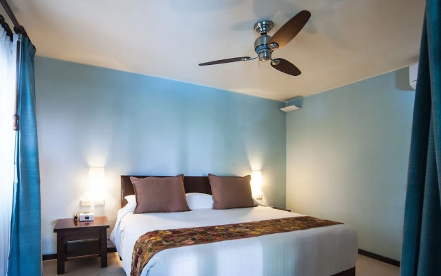 La Tortuga Life Style Studio's Club & Spa