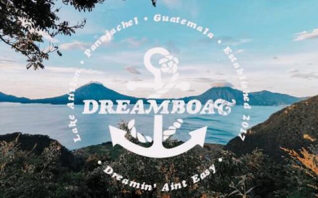 Dreamboat Hostel