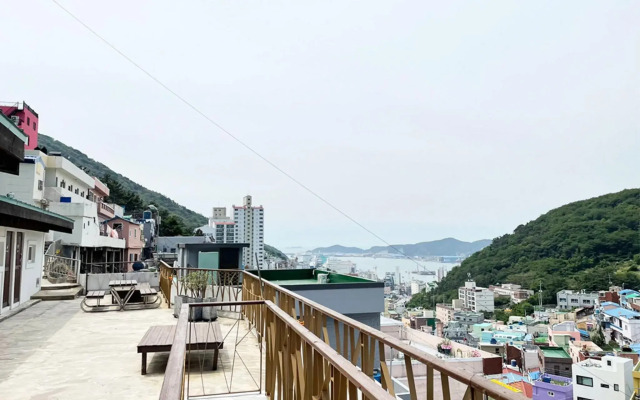 Busan Banggabangga Guest House