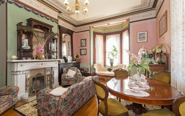 Historic Stannum House