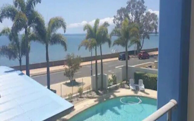 1 Bedroom Apt, Ocean View, Urangan,