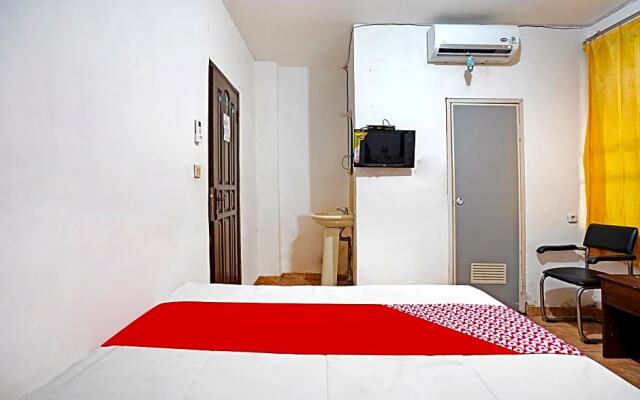 OYO 91390 Kost Grand Royal Elite