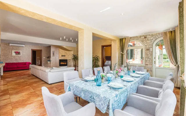 Nice Home in Valtura With Sauna, Wifi and 5 Bedrooms