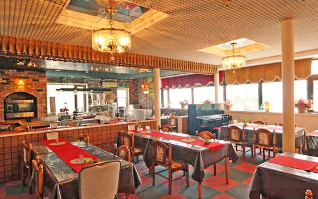 Shirahama Pension Hyakumanbon No Bara