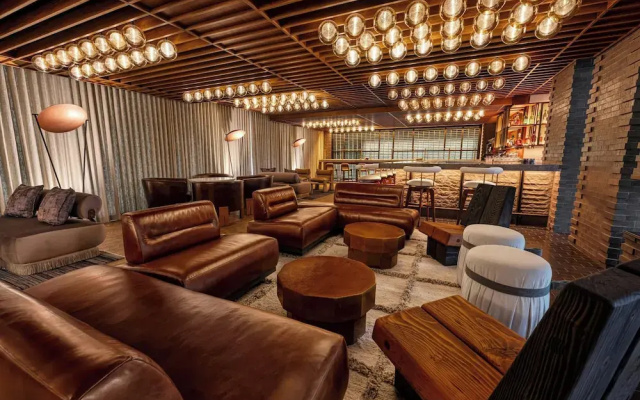 Отель The REMI., Scottsdale, Autograph Collection