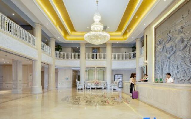 Vienna Hotel Ru Gao East Store