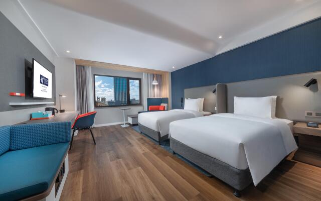 Holiday Inn Express Ningbo City Center by IHG