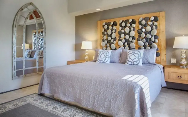 Casa Brooks  by Cabo Platinum