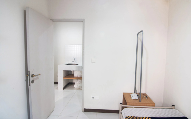 Hotel O Anartha Residence – Guest Rooms – Legok