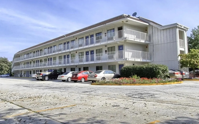 Motel 6 New Cumberland, PA - Harrisburg - Hershey South