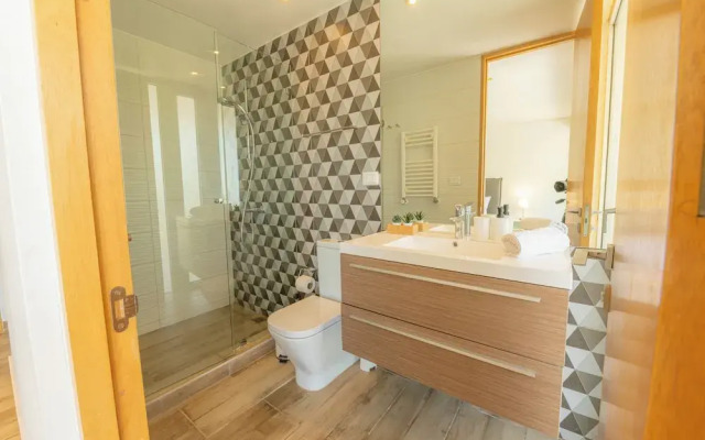 Oceana Suites Casa Las Condes