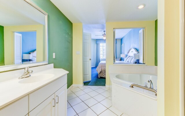 Ocean Walk by Vtrips