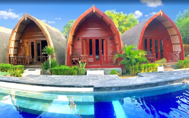 Amora Villa