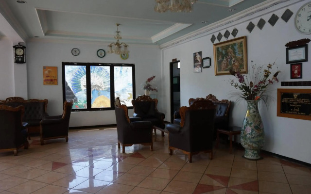Hotel Surya Indah