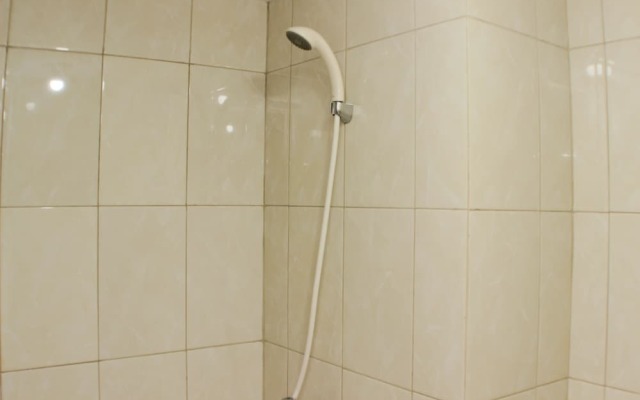 Cozy And Modern Studio Apartment At Springlake Summarecon Bekasi