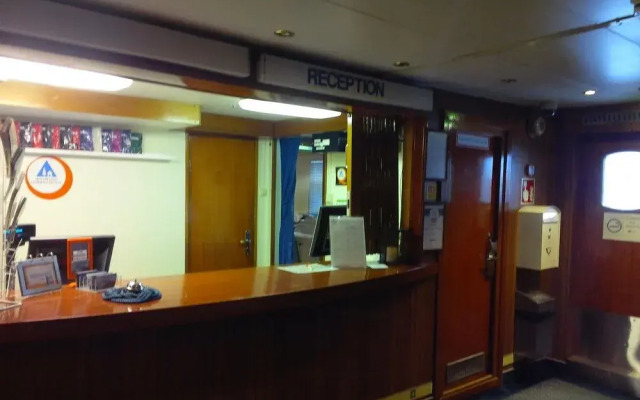 Laivahostel S/S Bore