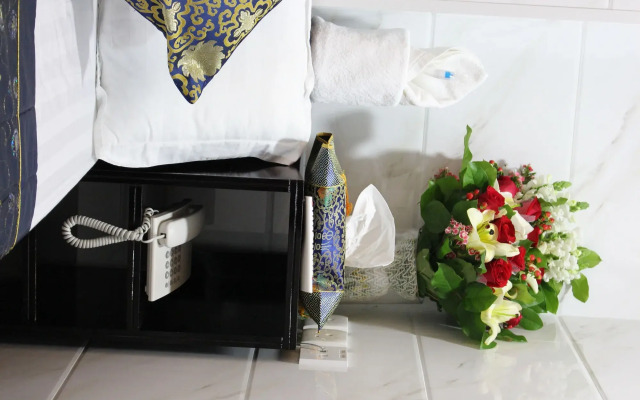 Hong Kong Premium Guest House