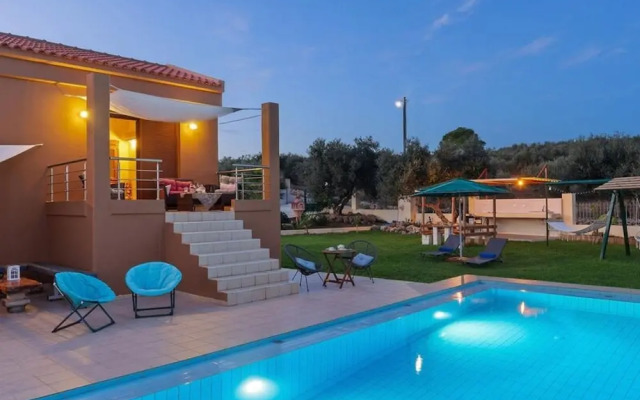 Villa Roula 3BR Seaview Villa in Chania