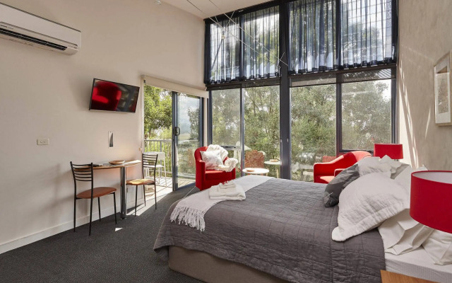 Tamar River Apartments