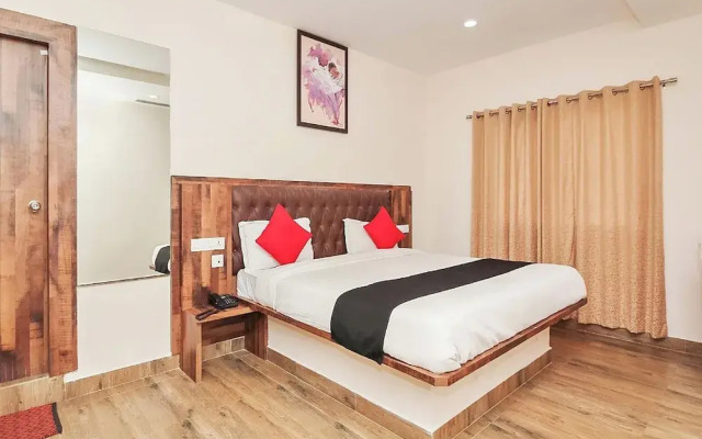 Sri Surabhi Luxurious Rooms