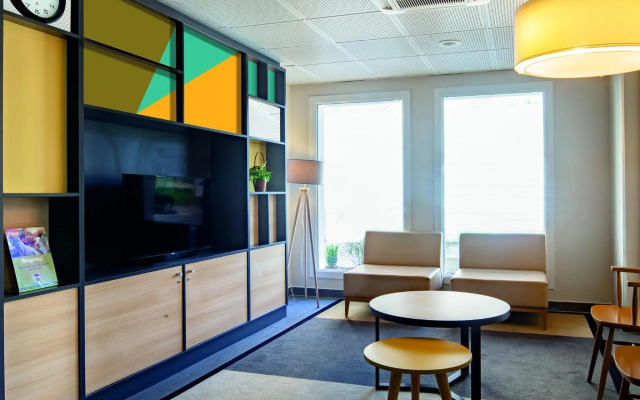 B&B HOTEL Paris Romainville Noisy-le-Sec