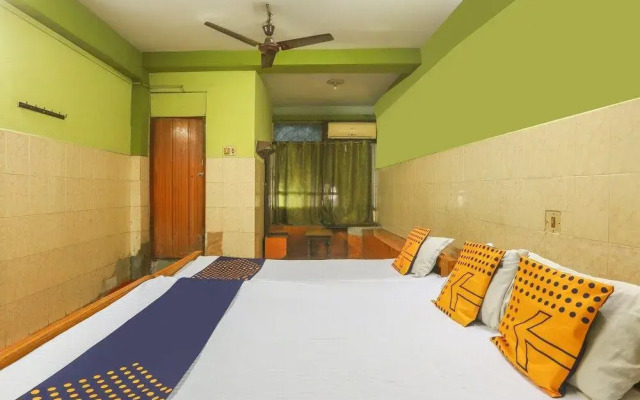 Spot ON 49012 New Adyar Guest House