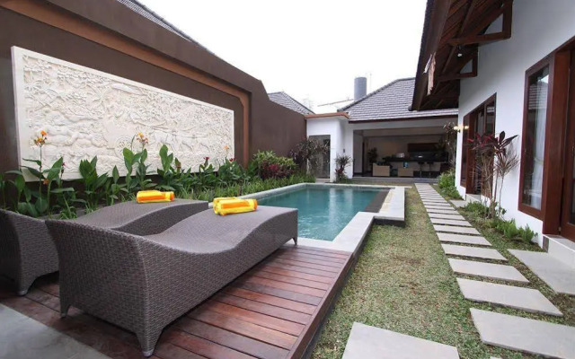 Tanjung Villa
