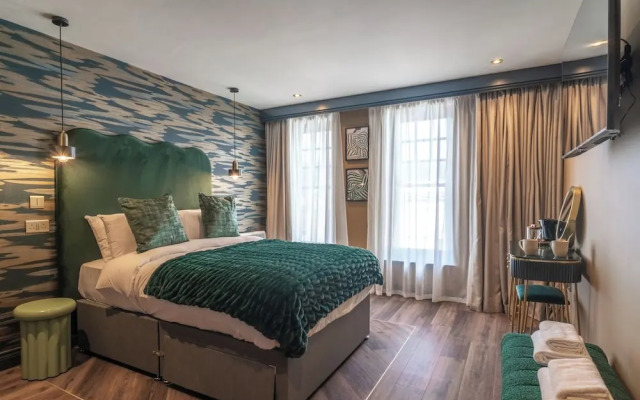 Howfield Hotel