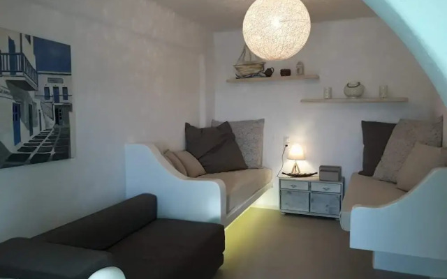 HELEN HOUSE-Minimal Perfection