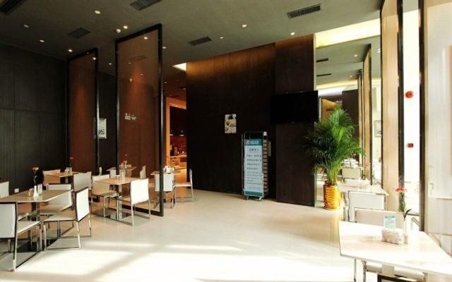 Jinjiang Inn Select Shenzhen Nanshan Science and Technology Park