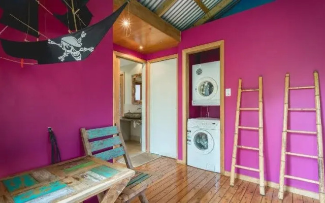 Albany Bali Style Accommodation