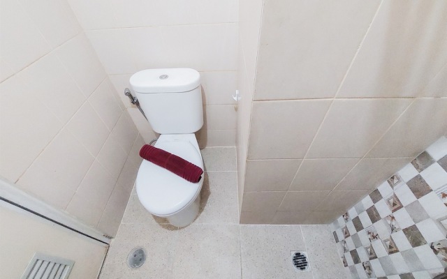 Good And Clean Studio Room Serpong Greenview Apartment