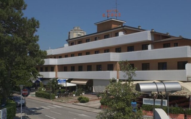 Hotel Santa Cruz
