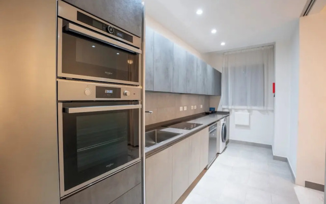 Heliconia Park Luxury Apartments &Suites