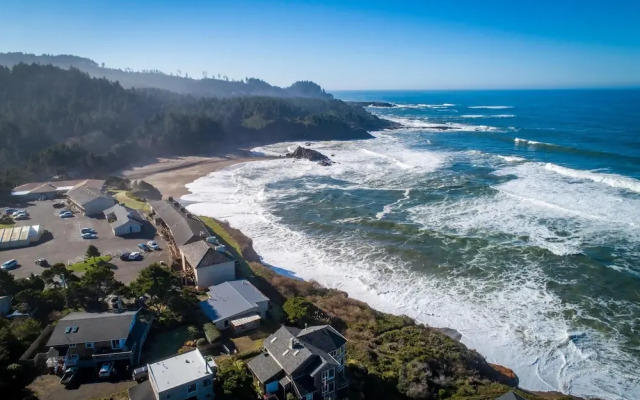 Surf Rider House